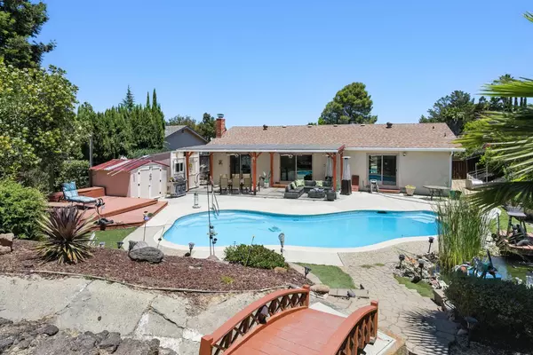 Martinez, CA 94553,1286 Center Ave