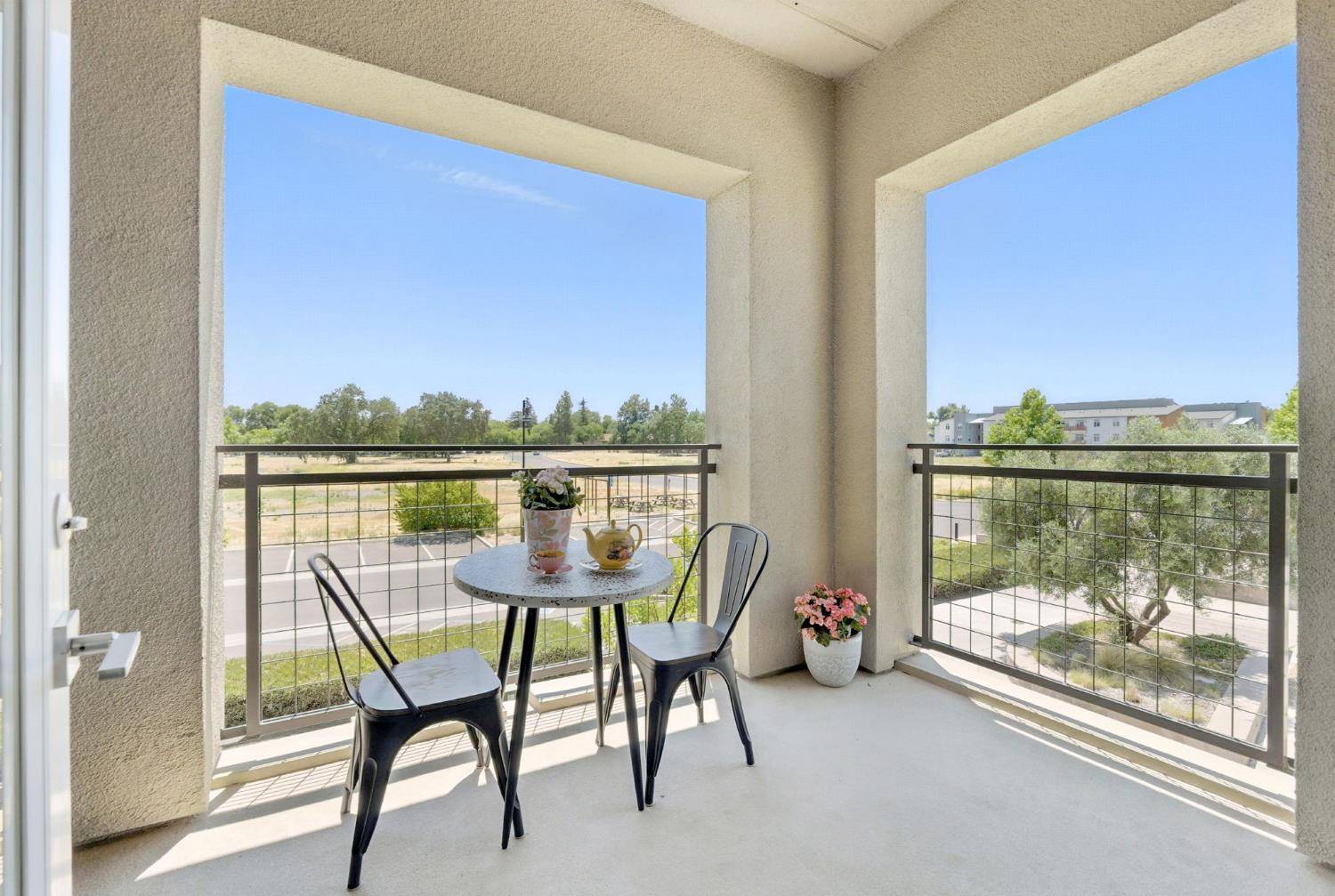 Davis, CA 95616,1000 Berryessa LN #225