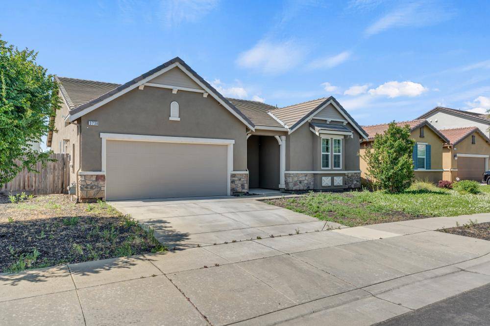 Stockton, CA 95212,3738 Zeppelin LN