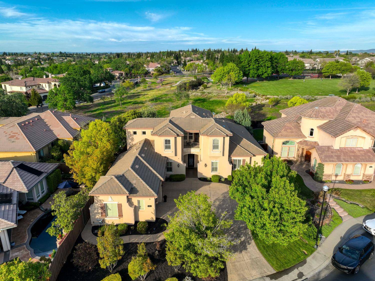 Roseville, CA 95661,109 Roberts PL