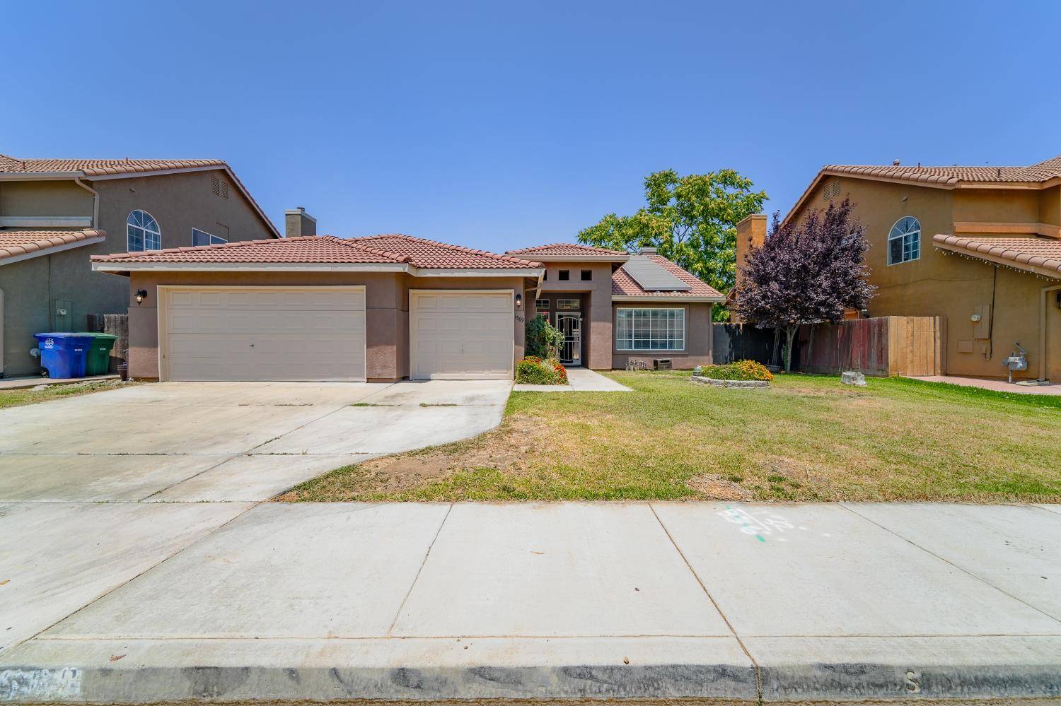 Gustine, CA 95322,1569 Via Compania