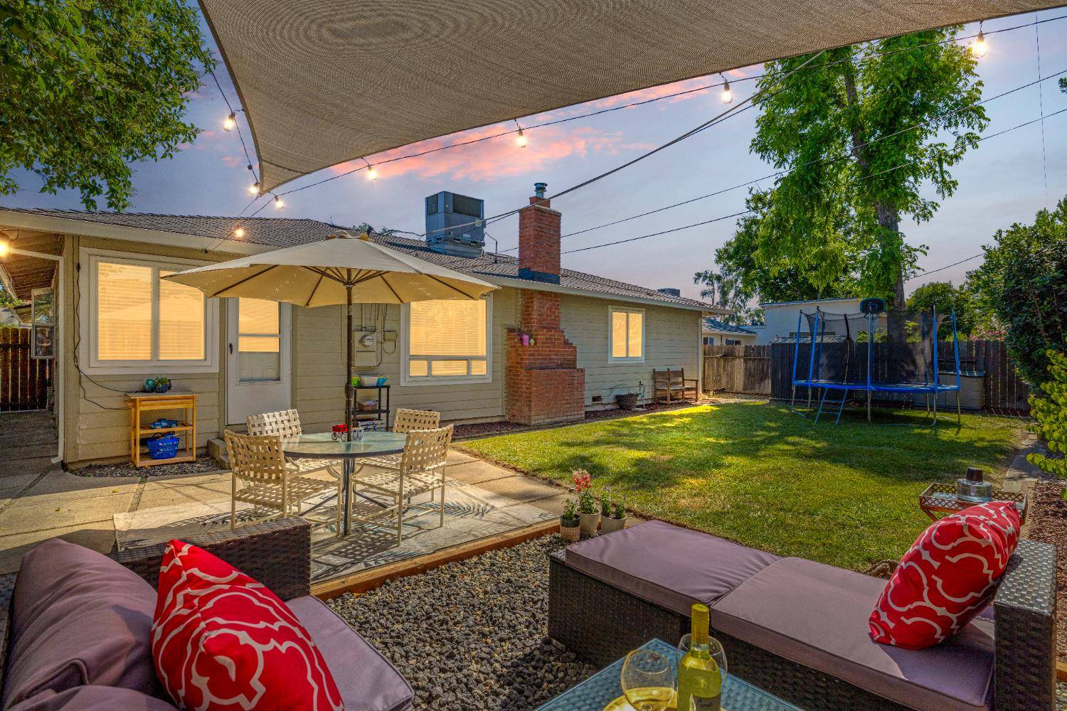 Carmichael, CA 95608,5432 Hesper WAY