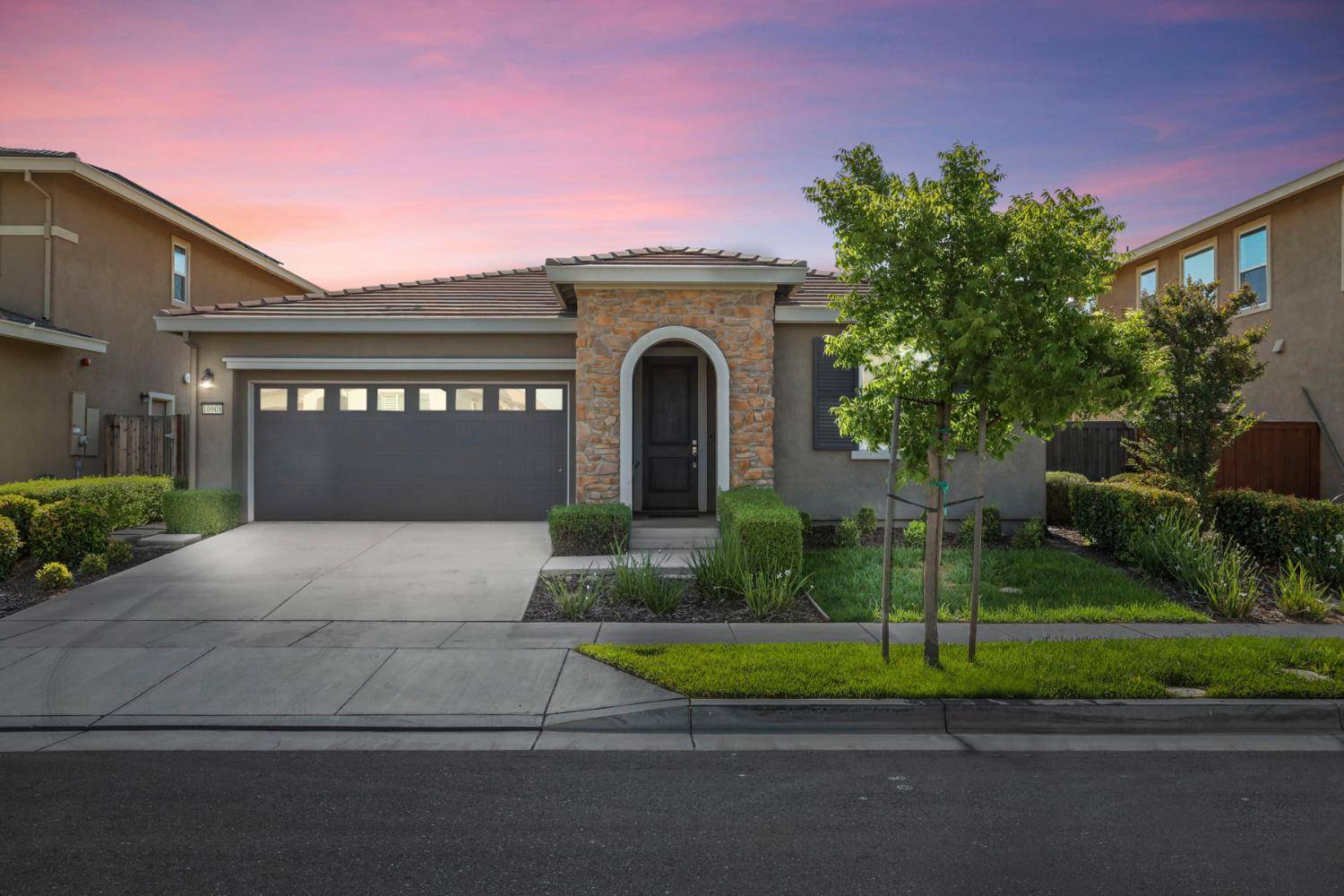 10908 Monomoy WAY, Stockton, CA 95219