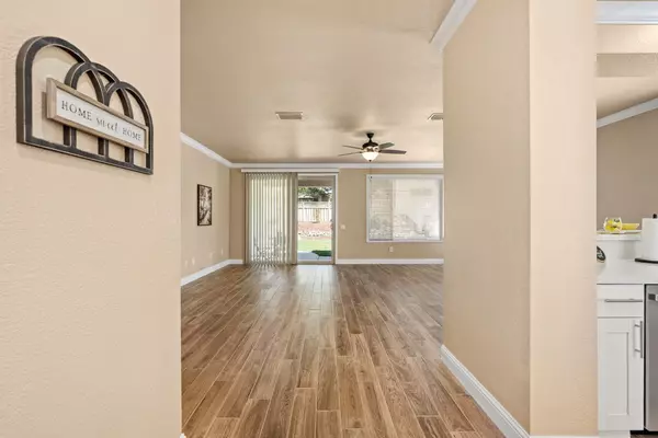 Lincoln, CA 95648,1950 MARY ROSE LANE
