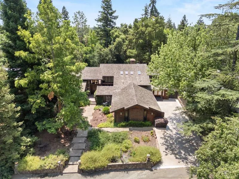 5536 Clarendon WAY, Carmichael, CA 95608