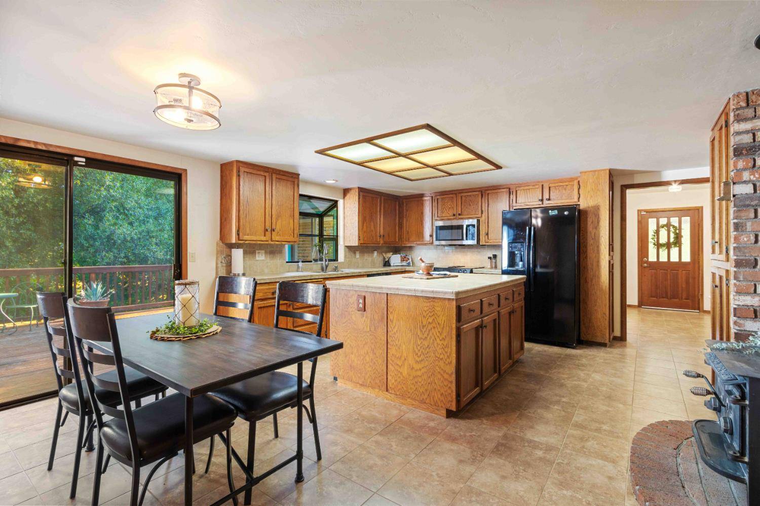 Placerville, CA 95667,5541 Oak Leaf CIR
