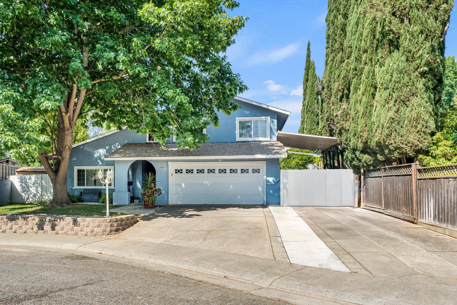 2807 Chad CT, Sacramento, CA 95827