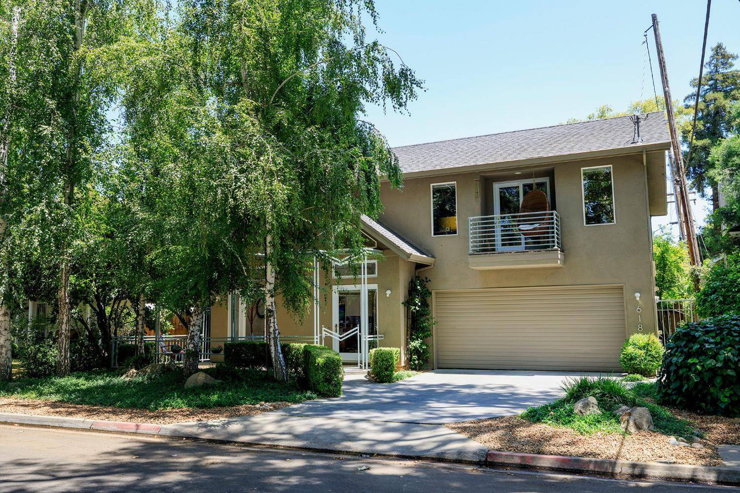 618 Brady AVE, Modesto, CA 95354