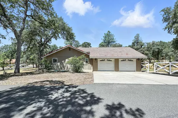 Sonora, CA 95370,21280 Greentree LN