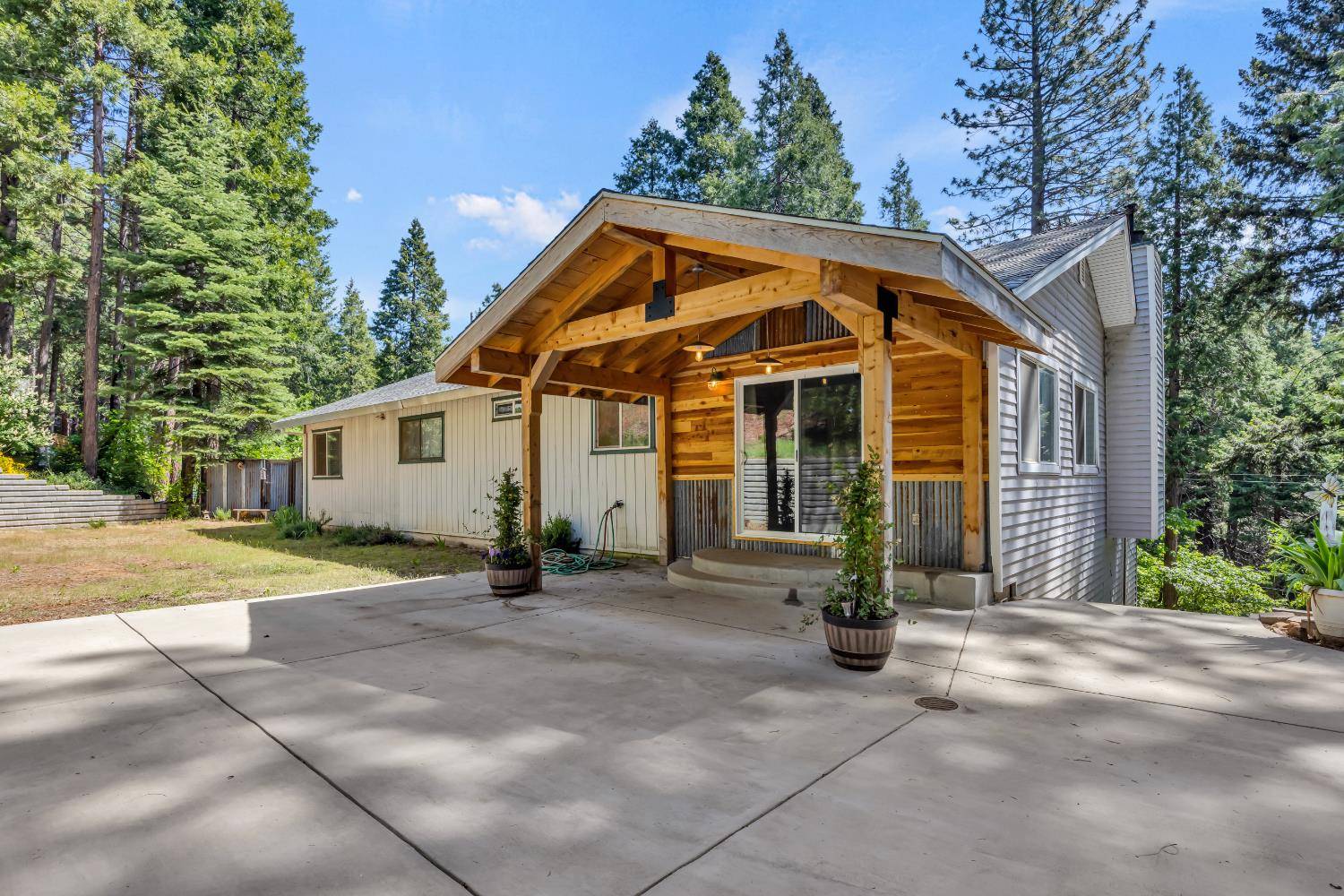 Pollock Pines, CA 95726,7011 Lakewood DR