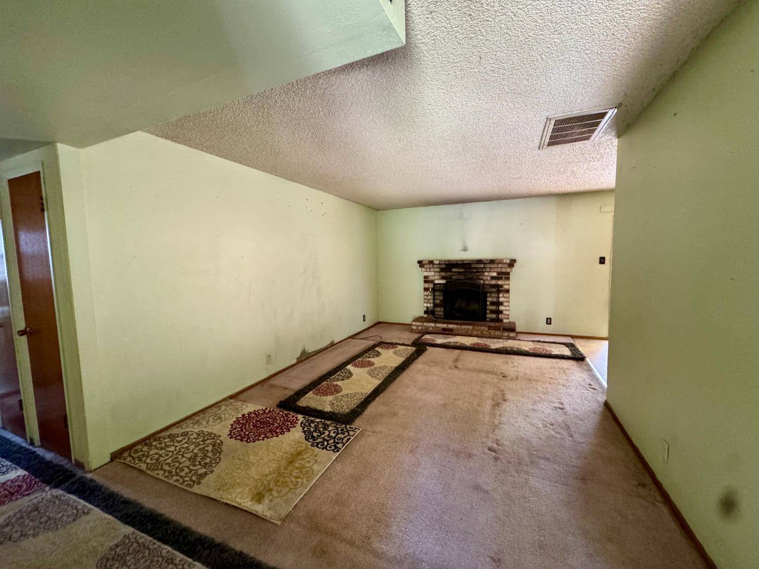 Modesto, CA 95355,1828 Celeste DR