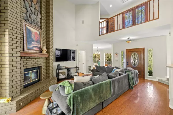El Dorado Hills, CA 95762,2022 Ahoy CT