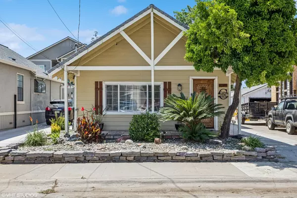 Sacramento, CA 95819,1572 53rd ST