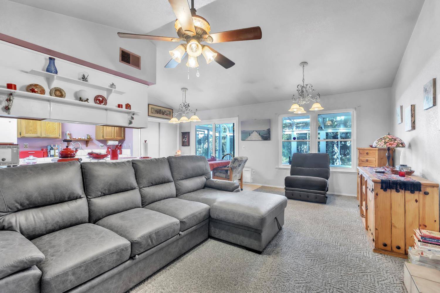Sacramento, CA 95829,7951 Korbel WAY