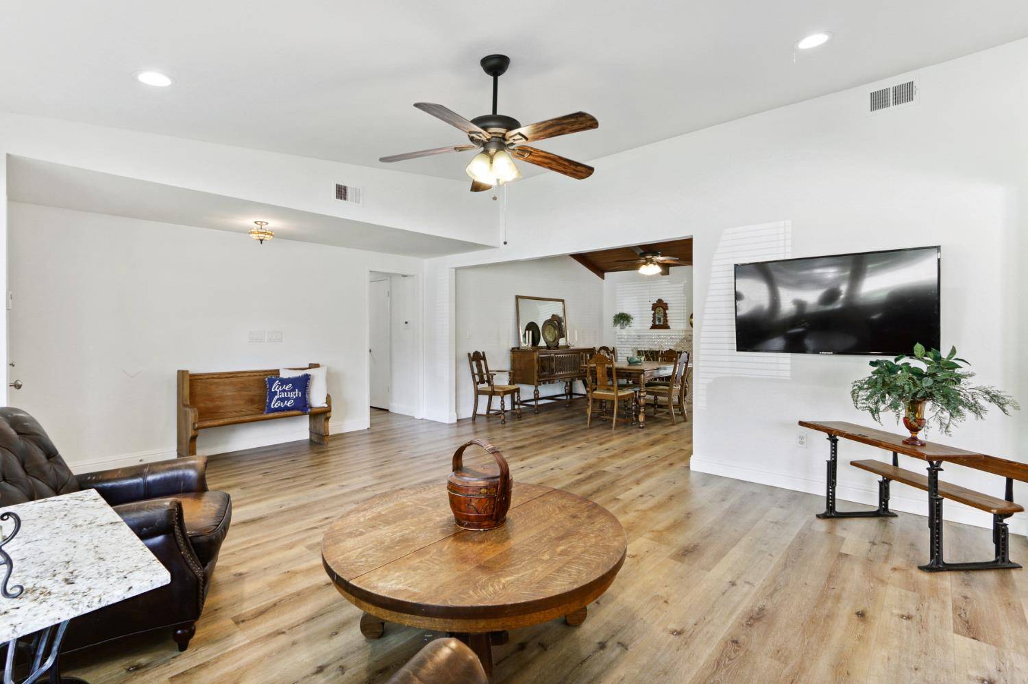 Carmichael, CA 95608,4600 Shaftesbury CT