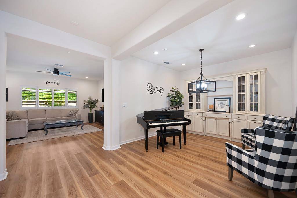 Sloughhouse, CA 95683,7470 Sobon LN