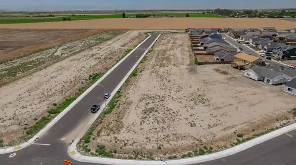 Colusa, CA 95932,401 Kittyhawk DR