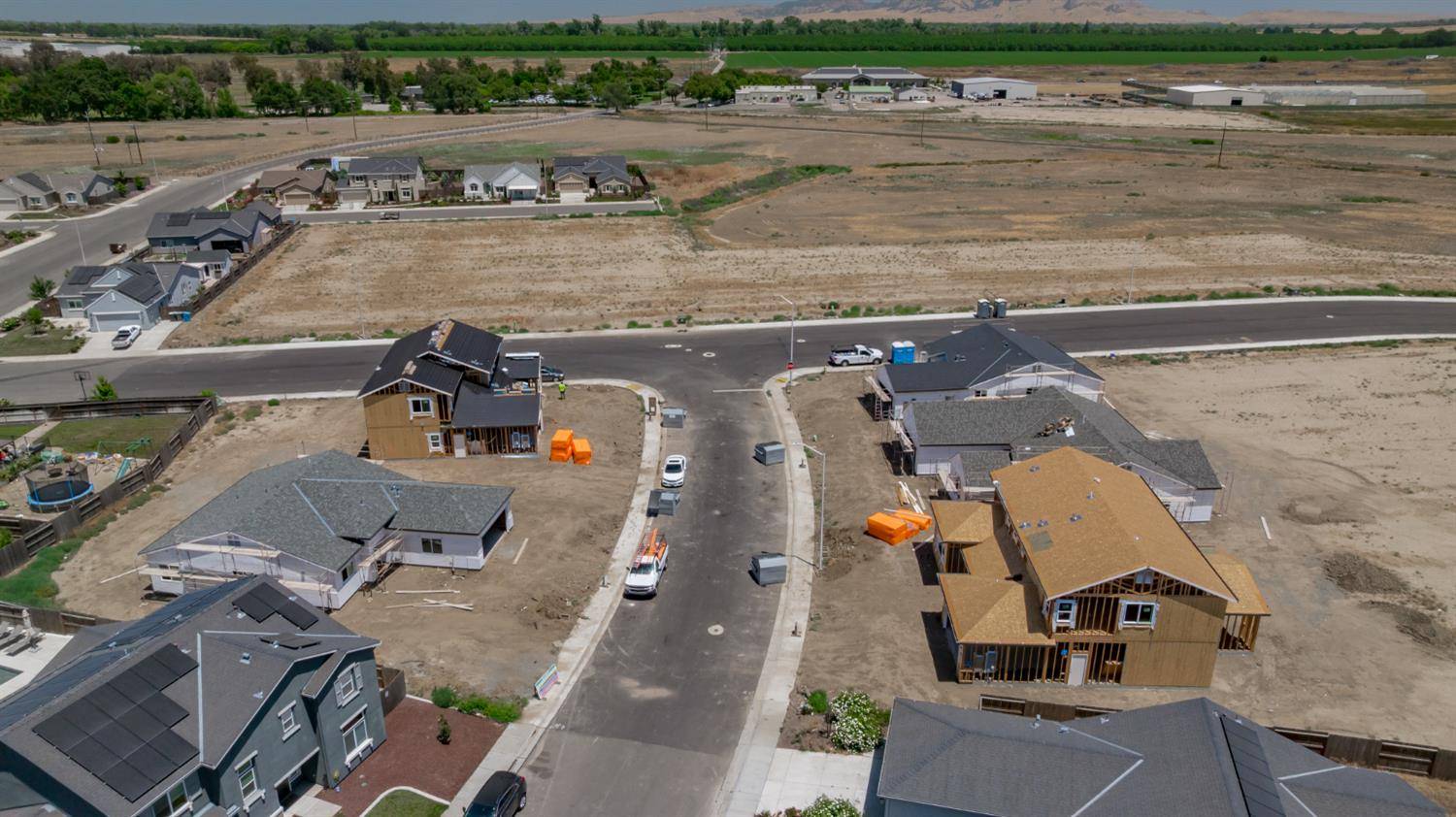 Colusa, CA 95932,401 Kittyhawk DR