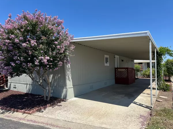 Lockeford, CA 95237,18450 N Hwy 88 #60