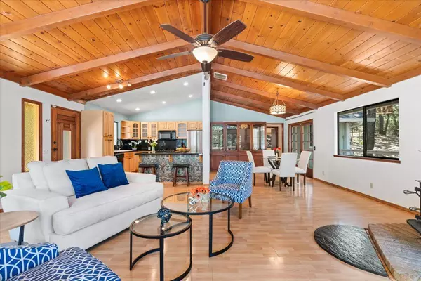 Grass Valley, CA 95949,17615 Lawrence WAY