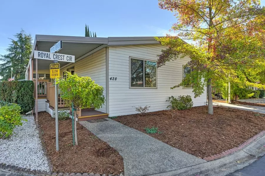 428 Royal Crest CIR, Rancho Cordova, CA 95670