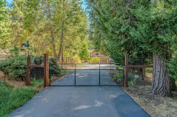 18912 Ridge Road, Pine Grove, CA 95665
