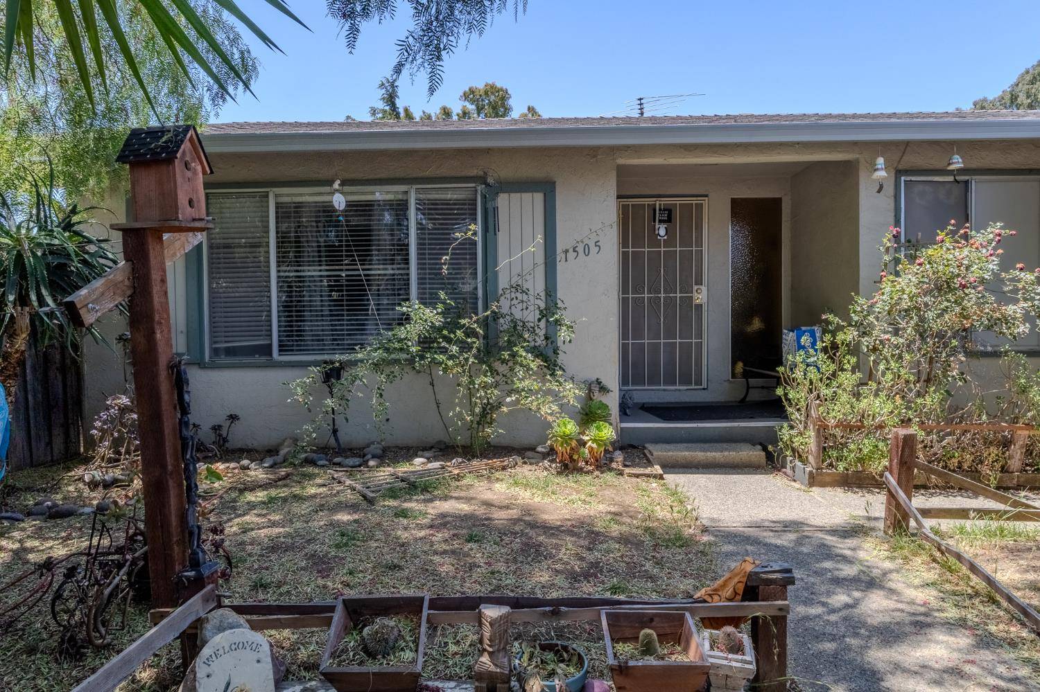 San Jose, CA 95132,1505 Sun LN