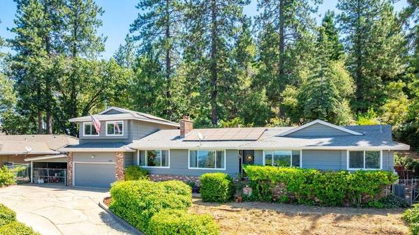 1764 Country Club DR, Placerville, CA 95667
