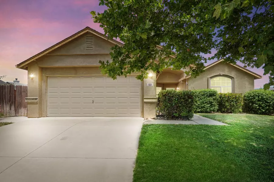 1001 Bay Terrace DR, Galt, CA 95632