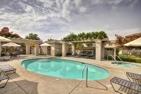 Gold River, CA 95670,11281 Stanford Court LN #609