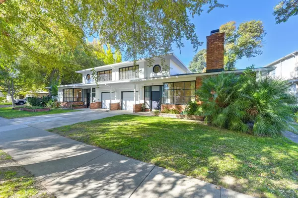 Sacramento, CA 95818,3098 Riverside BLVD