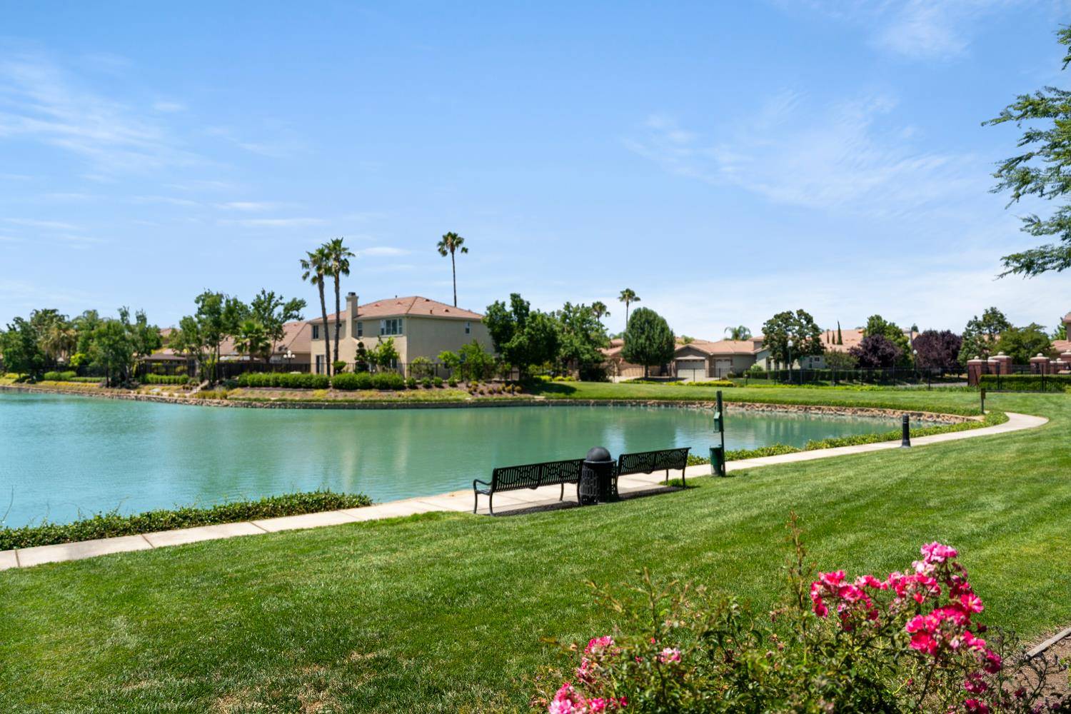 Sacramento, CA 95835,301 Vista Creek CIR