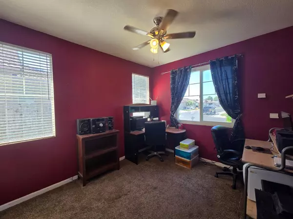 Sacramento, CA 95829,9363 Ironstone WAY
