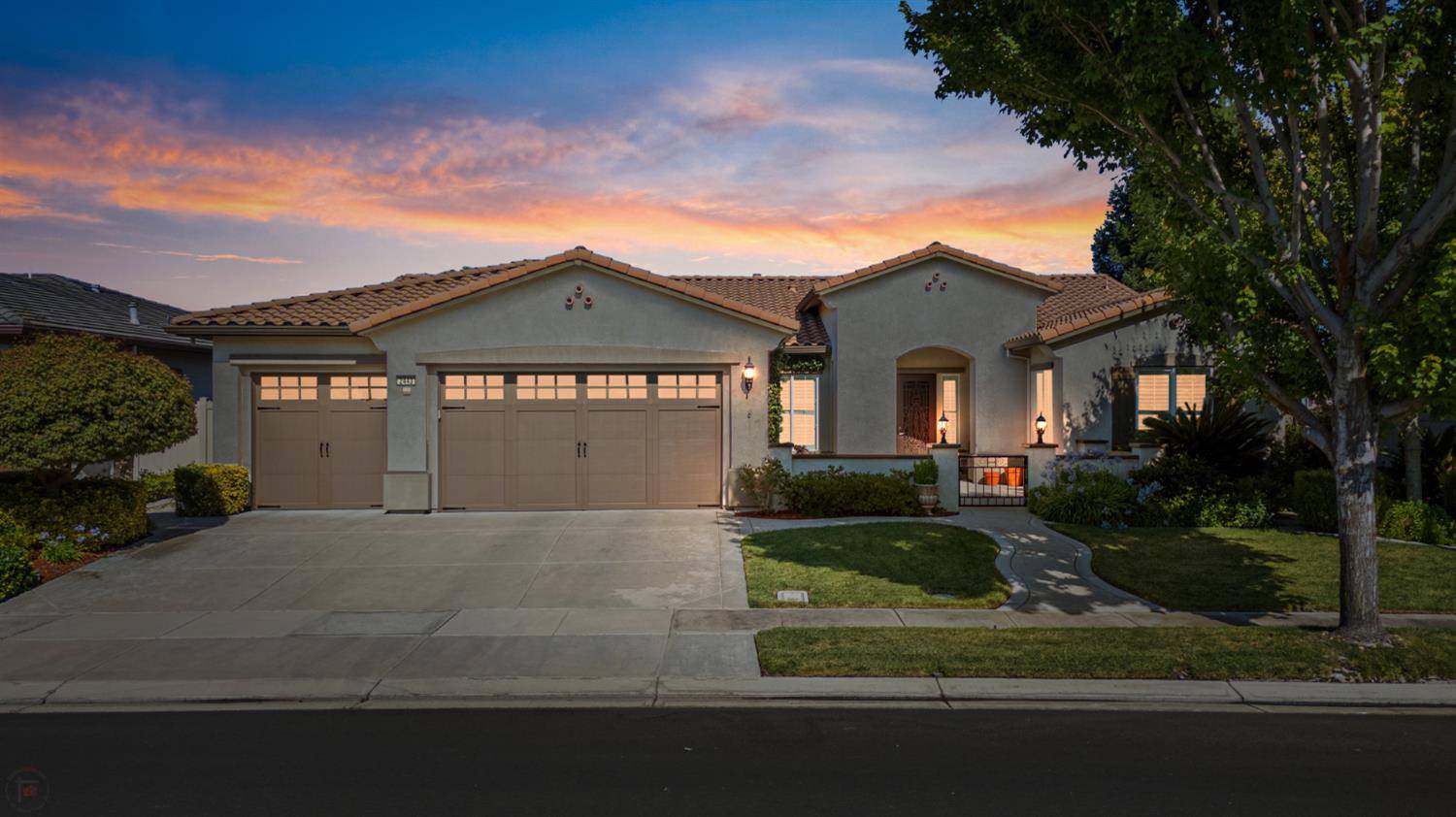 2443 Belle Glade LN, Manteca, CA 95336