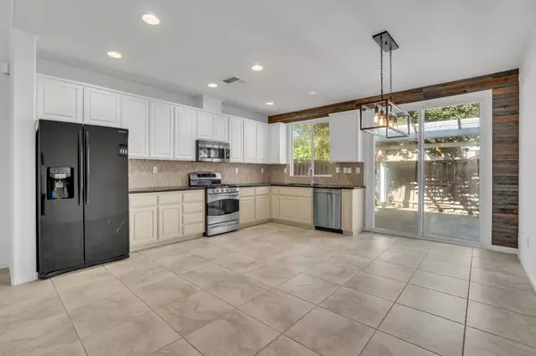 Sacramento, CA 95834,3780 Kos Island AVE