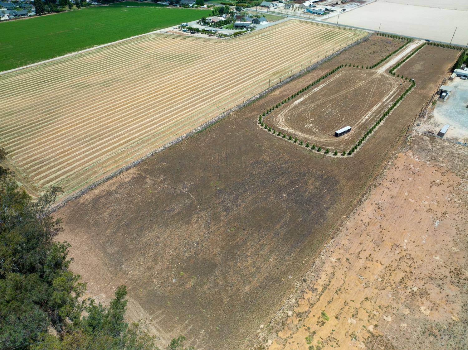 Turlock, CA 95380,10115 Golf Link RD