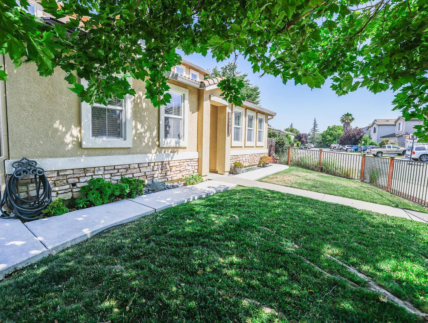 West Sacramento, CA 95691,1927 Spoonbill RD