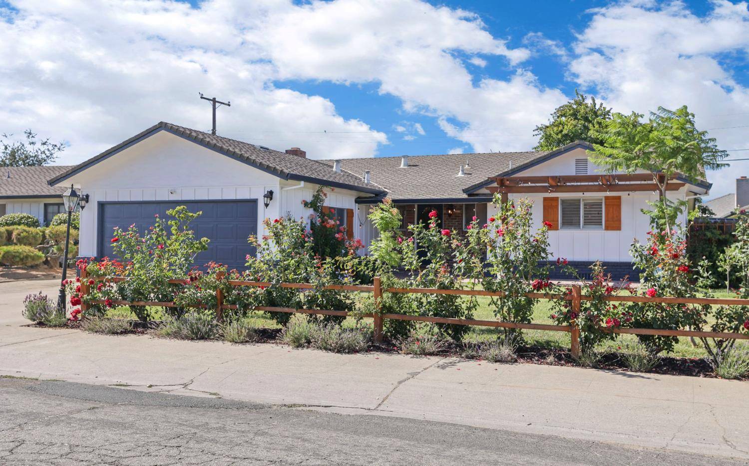 Lodi, CA 95240,542 Sturla ST