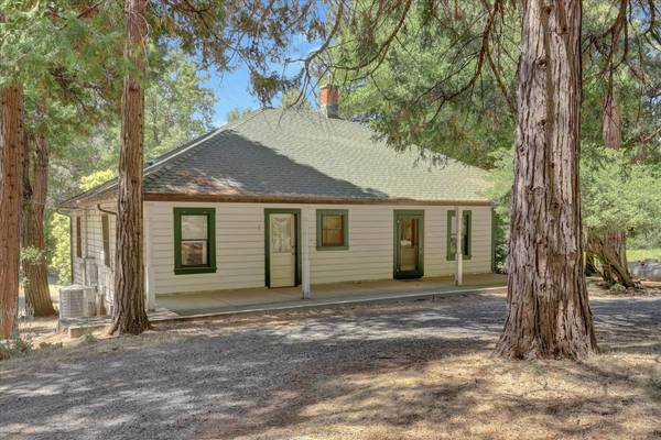10973 Rough And Ready HWY, Grass Valley, CA 95945