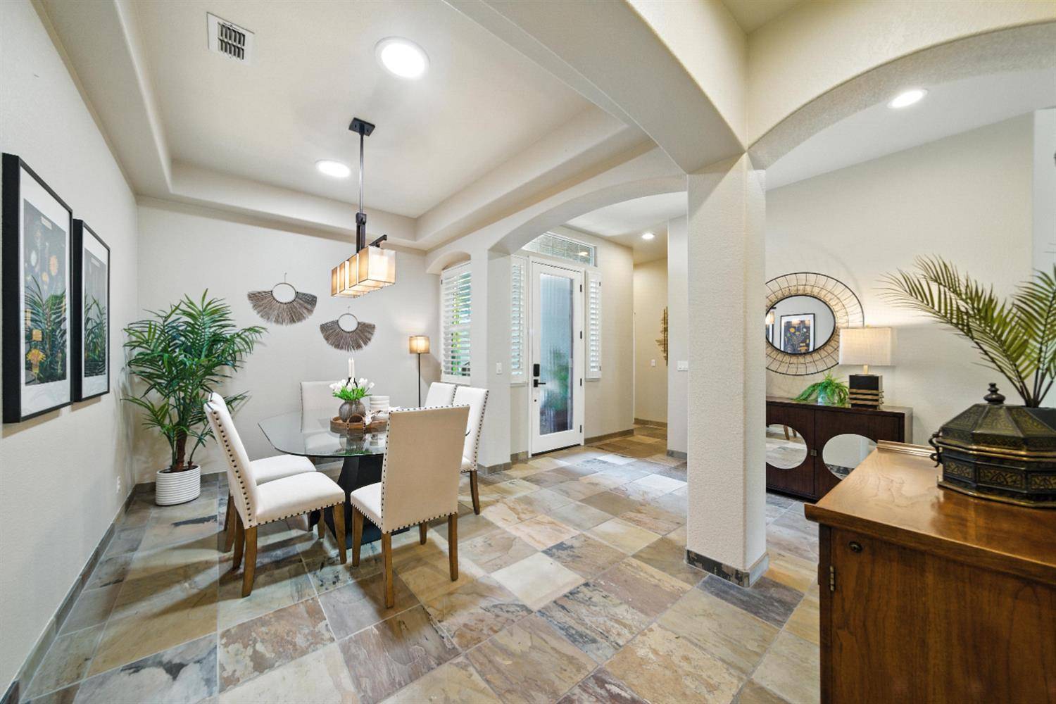 Roseville, CA 95661,3001 Grasmere CIR
