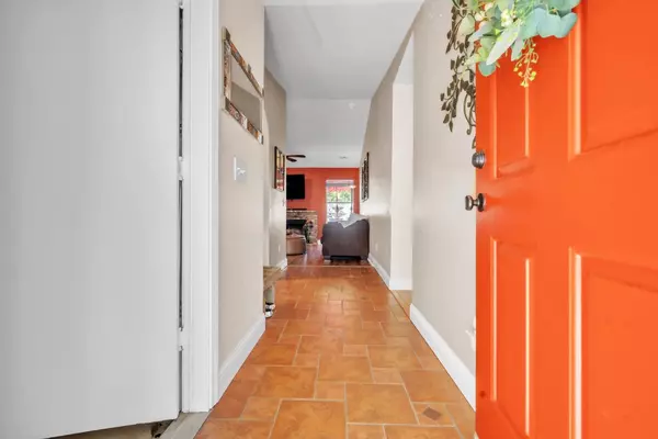 Galt, CA 95632,117 Matthew CT