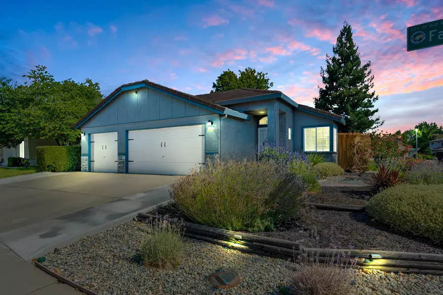 8797 Fallbright WAY, Elk Grove, CA 95624