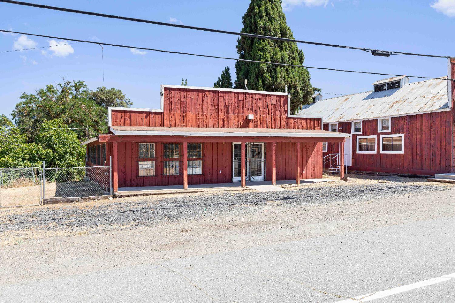 La Grange, CA 95329,30025 Yosemite BLVD
