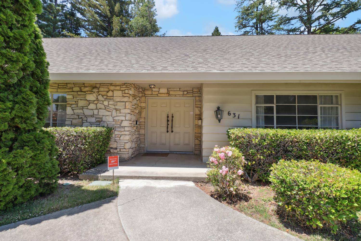 631 Wilhaggin DR, Sacramento, CA 95864