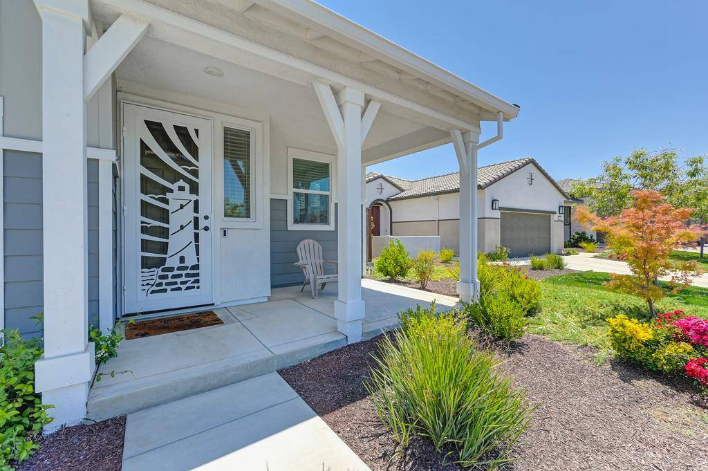 Roseville, CA 95747,4621 Highland Lake DR