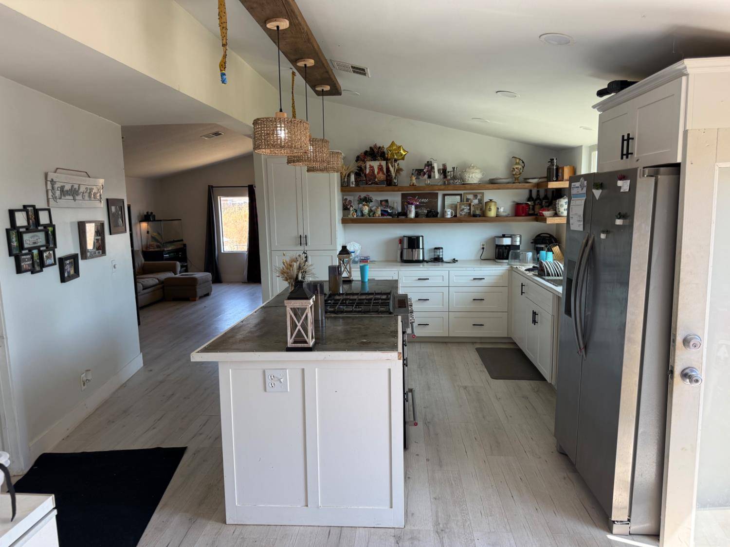 Escalon, CA 95320,9641 Biederman WAY