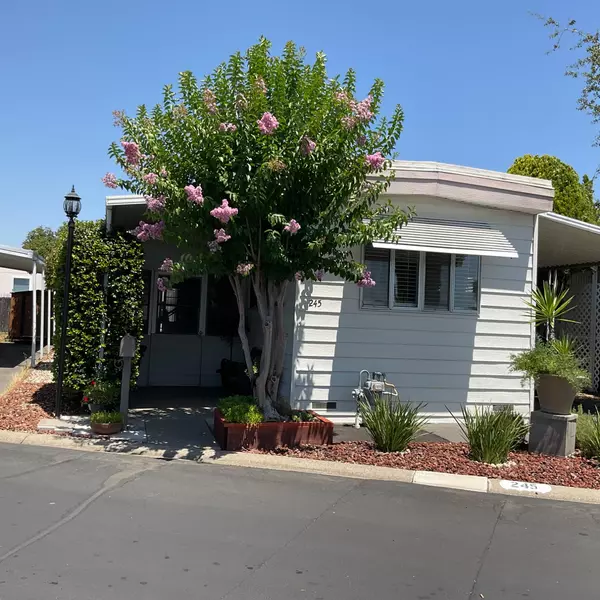 245 Rocky Hills LN, Rancho Cordova, CA 95670