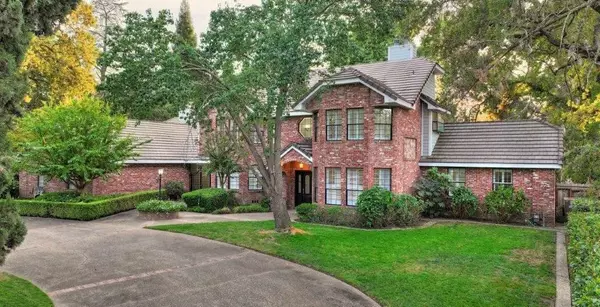 Carmichael, CA 95608,6126 Van Alstine AVE
