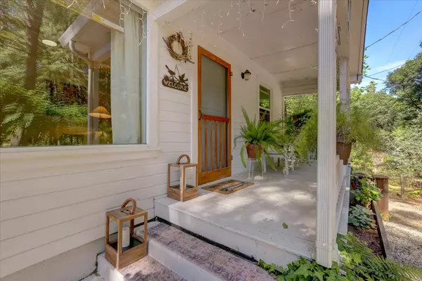 Grass Valley, CA 95945,10664 oak ST