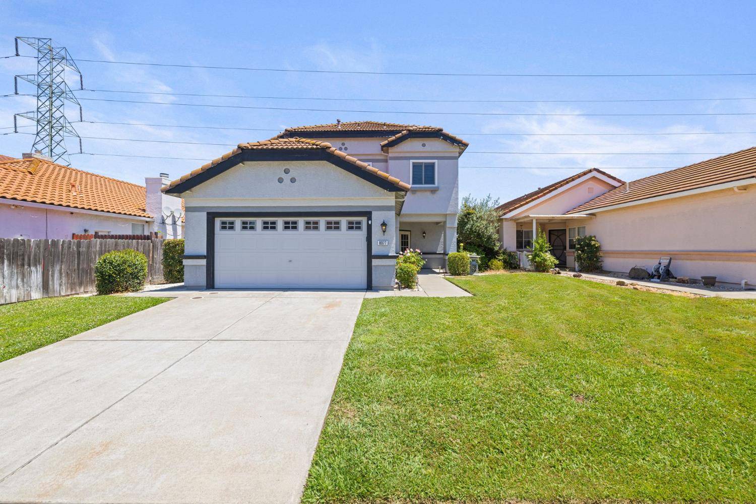 Sacramento, CA 95829,8077 Langham WAY